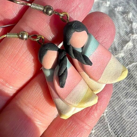 Artisan Clay Native Maiden Earrings - Picture 9 of 9